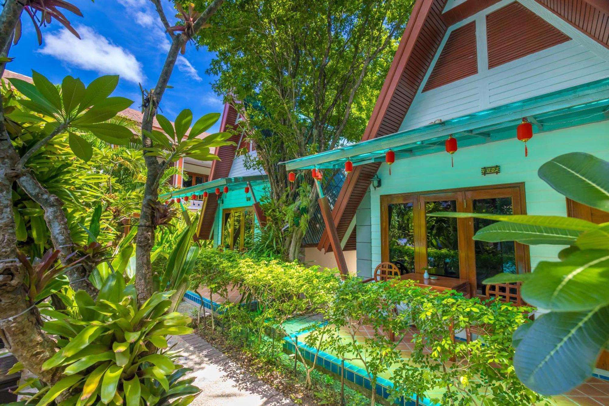 Phuket Meet Holiday Hotel 普吉岛相遇花园度假酒店 Rawai Екстериор снимка