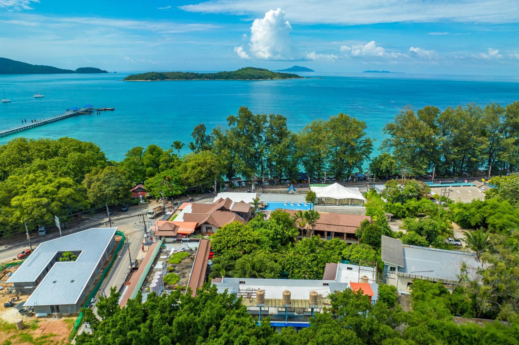 Phuket Meet Holiday Hotel 普吉岛相遇花园度假酒店 Rawai Екстериор снимка