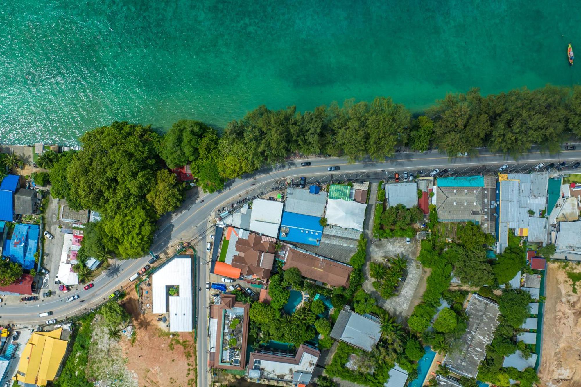 Phuket Meet Holiday Hotel 普吉岛相遇花园度假酒店 Rawai Екстериор снимка