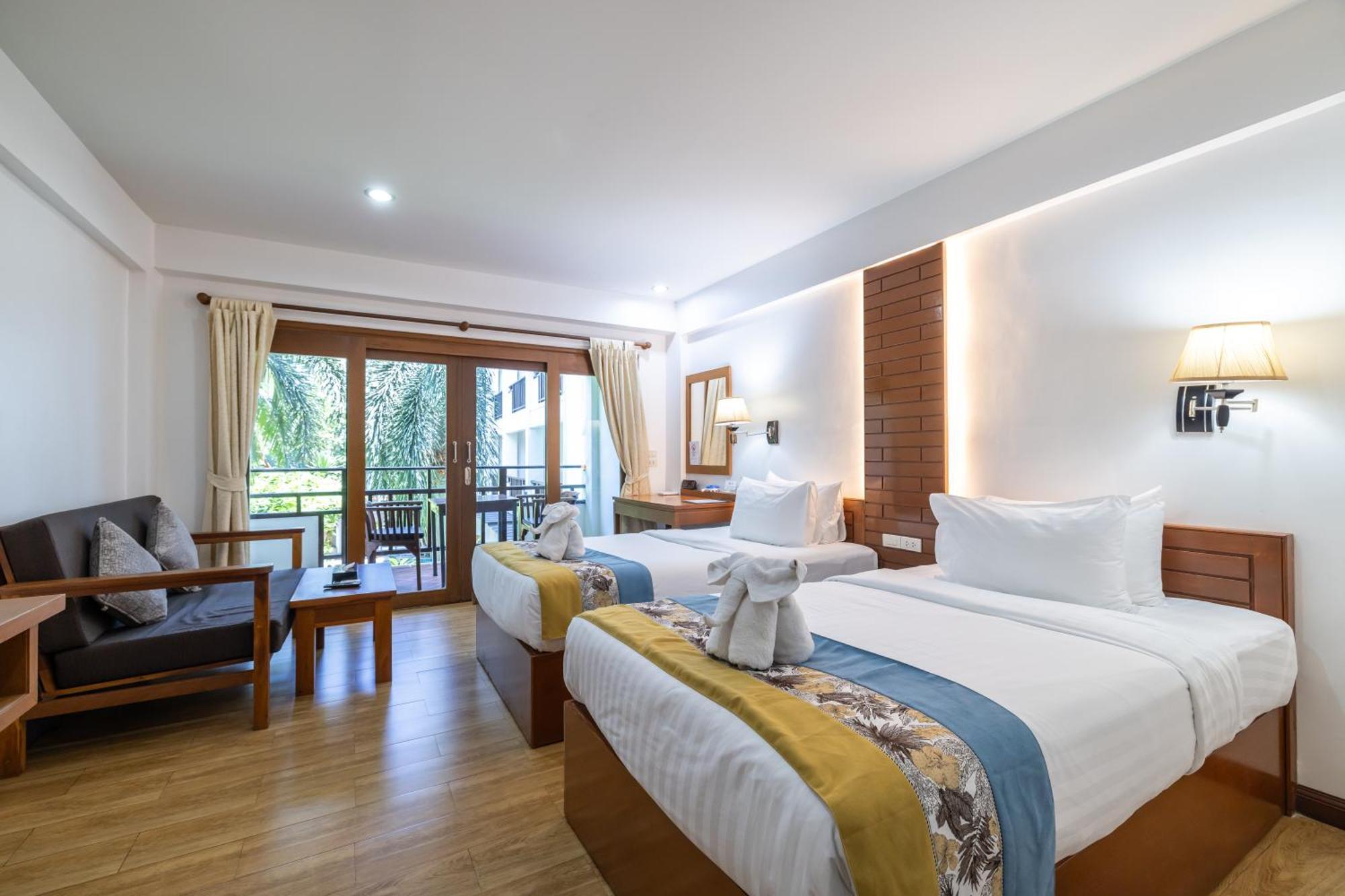 Phuket Meet Holiday Hotel 普吉岛相遇花园度假酒店 Rawai Екстериор снимка