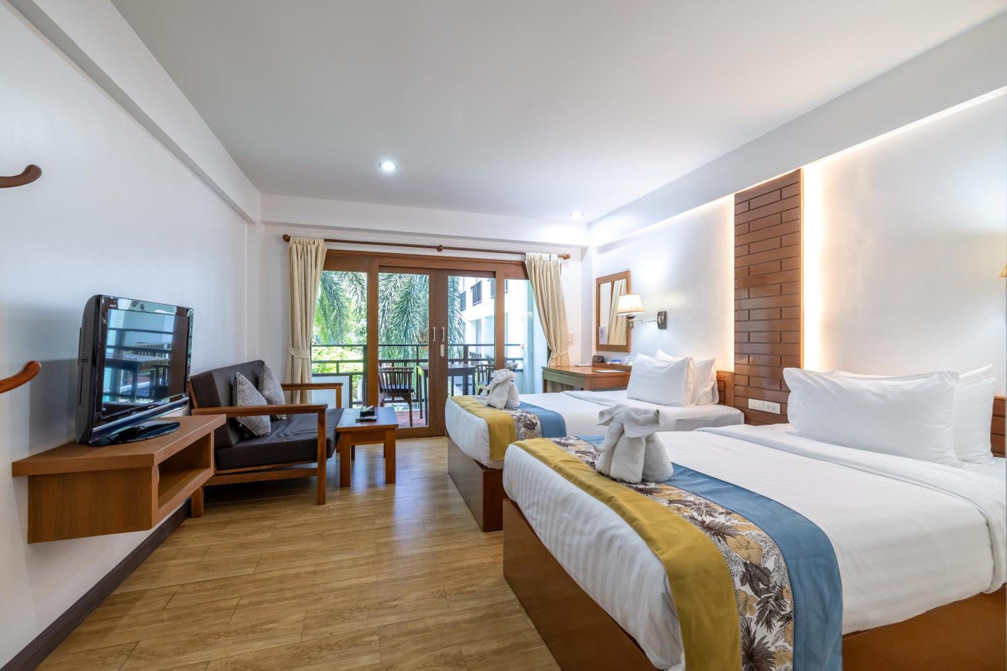 Phuket Meet Holiday Hotel 普吉岛相遇花园度假酒店 Rawai Екстериор снимка
