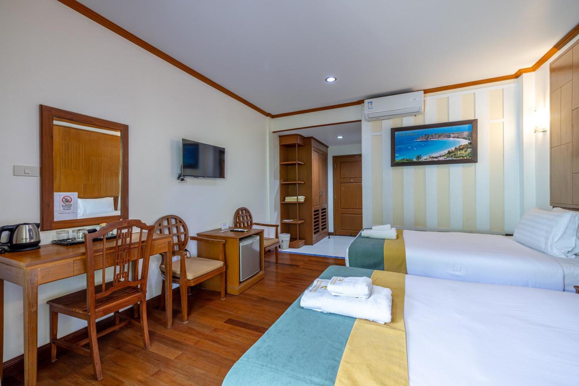 Phuket Meet Holiday Hotel 普吉岛相遇花园度假酒店 Rawai Екстериор снимка