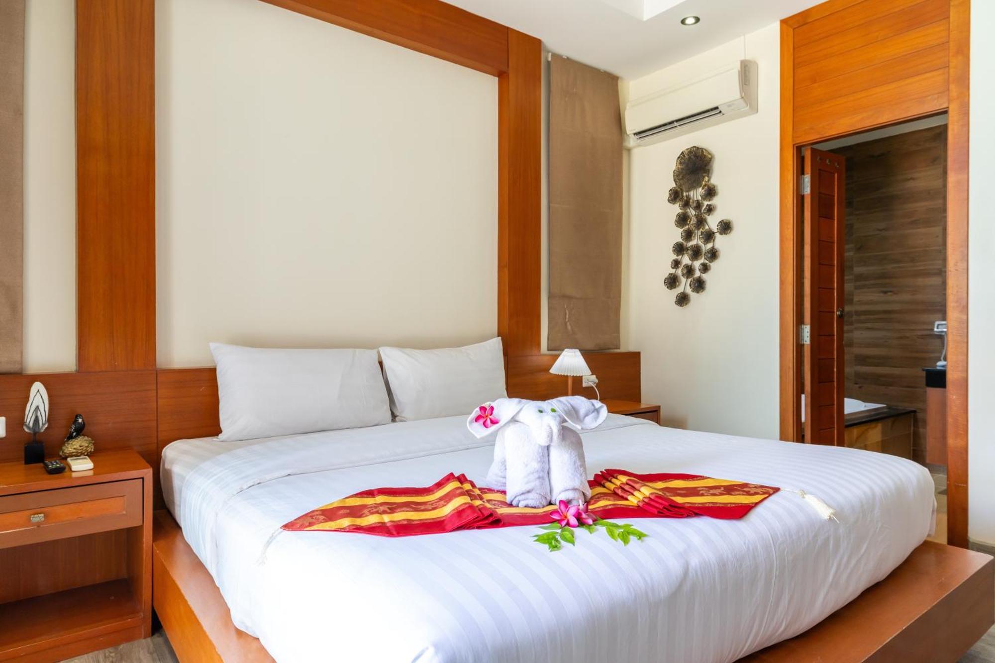 Phuket Meet Holiday Hotel 普吉岛相遇花园度假酒店 Rawai Екстериор снимка